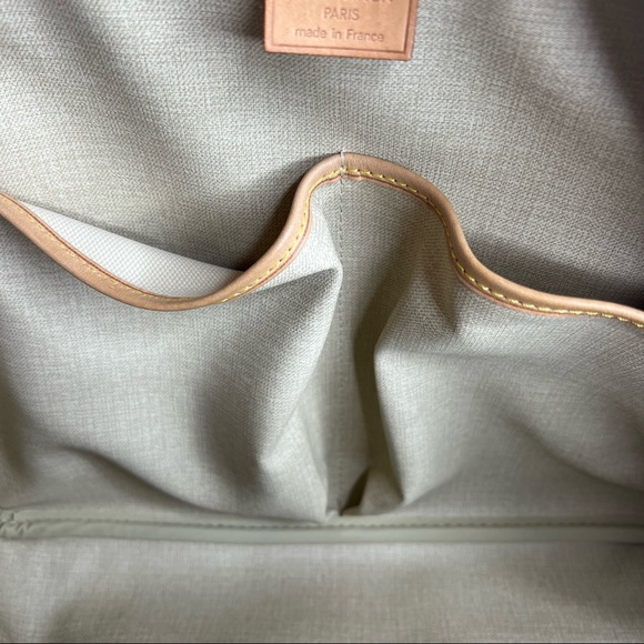 LOUIS VUITTON MONOGRAM DEAUVILLE TOTE - Picture 11 of 13